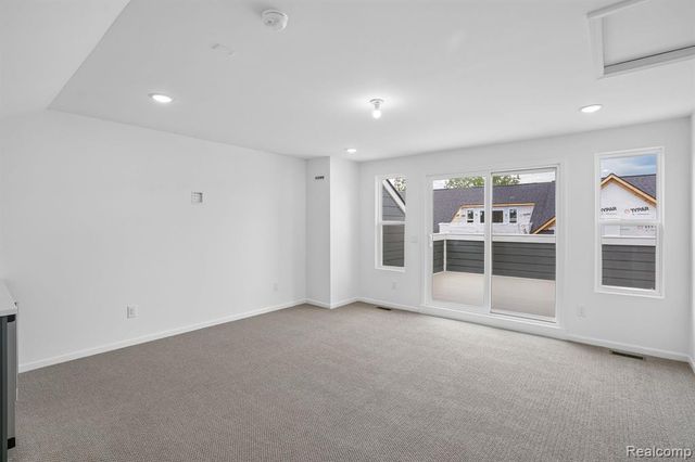 25556 Tolstoy Trail, Novi, MI 48375