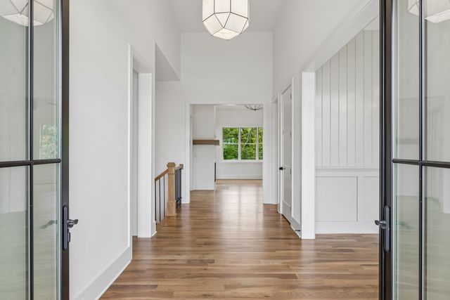 1646 Honeyman Pt, Brentwood, TN 37027