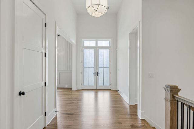 1646 Honeyman Pt, Brentwood, TN 37027