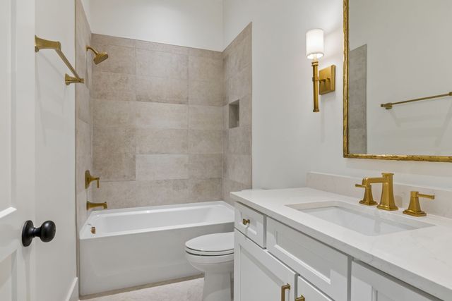 1646 Honeyman Pt, Brentwood, TN 37027