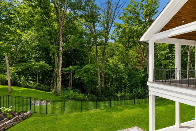 1646 Honeyman Pt, Brentwood, TN 37027