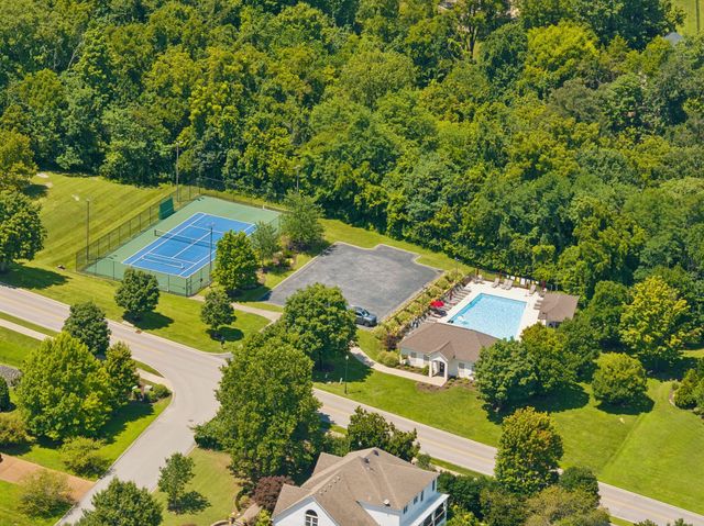 1646 Honeyman Pt, Brentwood, TN 37027