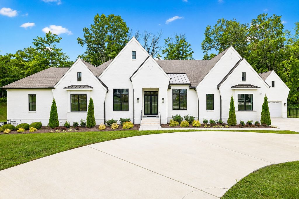 1646 Honeyman Pt, Brentwood, TN 37027