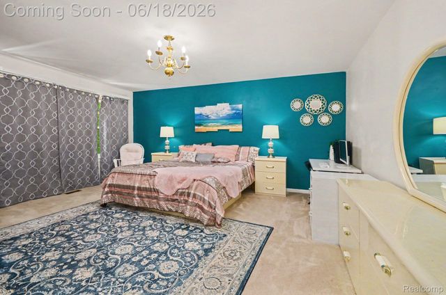 425 Thornridge Court, Rochester Hills, MI 48307