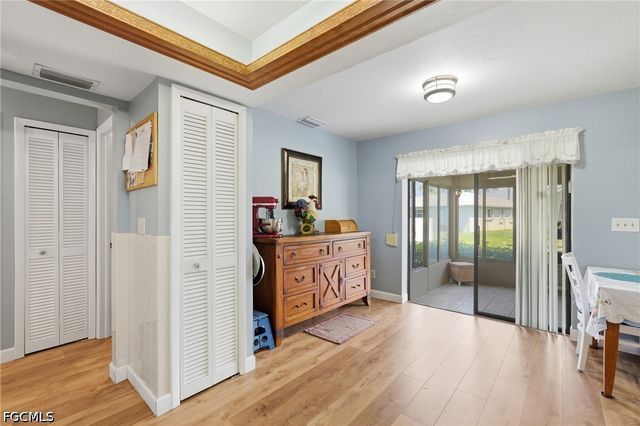 2501 SW 52nd TER, Cape Coral, FL 33914