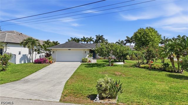 2501 SW 52nd TER, Cape Coral, FL 33914