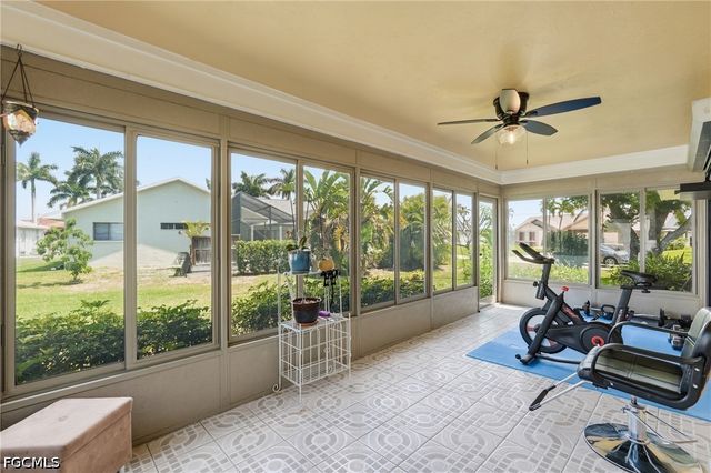 2501 SW 52nd TER, Cape Coral, FL 33914