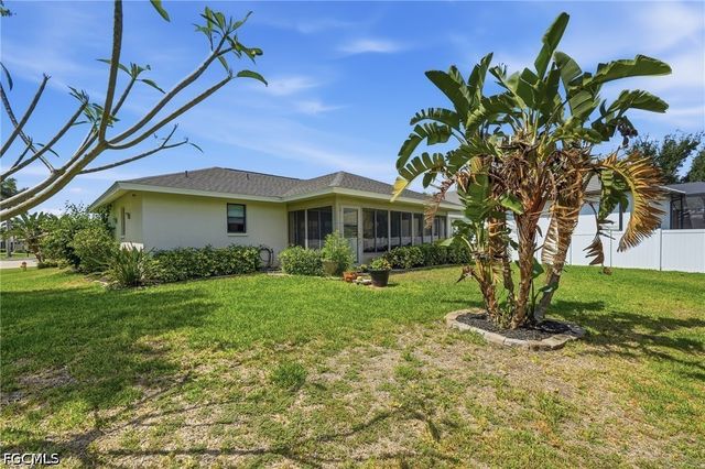 2501 SW 52nd TER, Cape Coral, FL 33914