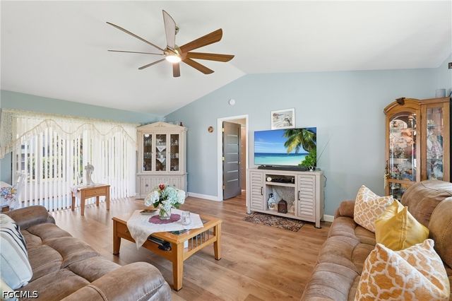 2501 SW 52nd TER, Cape Coral, FL 33914
