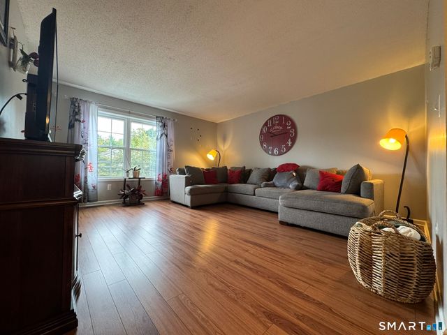 174 Woodland Street 4, Meriden, CT 06451
