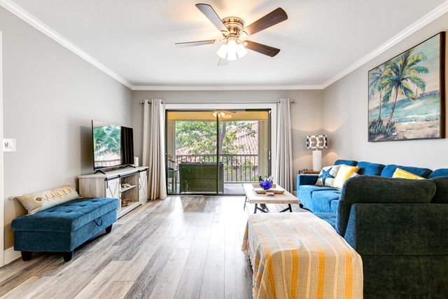 412 S Palmway 6, Lake Worth Beach, FL 33460
