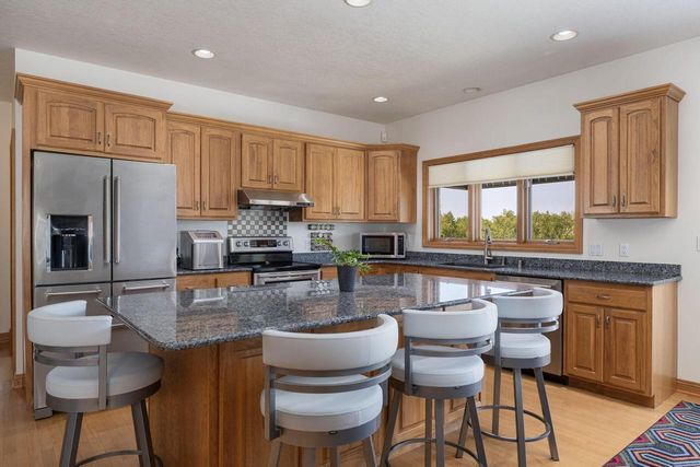 N1583 Meadow Ridge ROAD, La Crosse, WI 54601