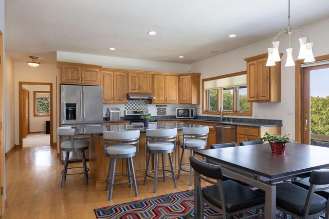 N1583 Meadow Ridge ROAD, La Crosse, WI 54601