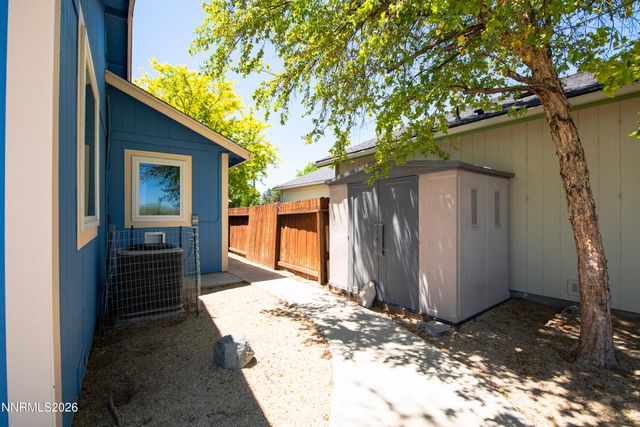 1163 White Oak Loop, Minden, NV 89423