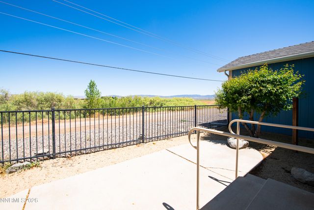 1163 White Oak Loop, Minden, NV 89423