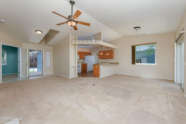 1163 White Oak Loop, Minden, NV 89423