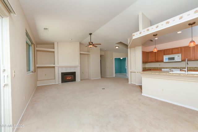 1163 White Oak Loop, Minden, NV 89423