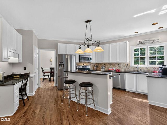 107 Stansbury Court, Cary, NC 27518