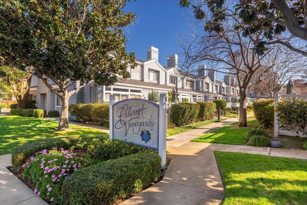 Image 35 of property listing at 3627 Cabernet Vineyards Circle, San Jose, CA 95117