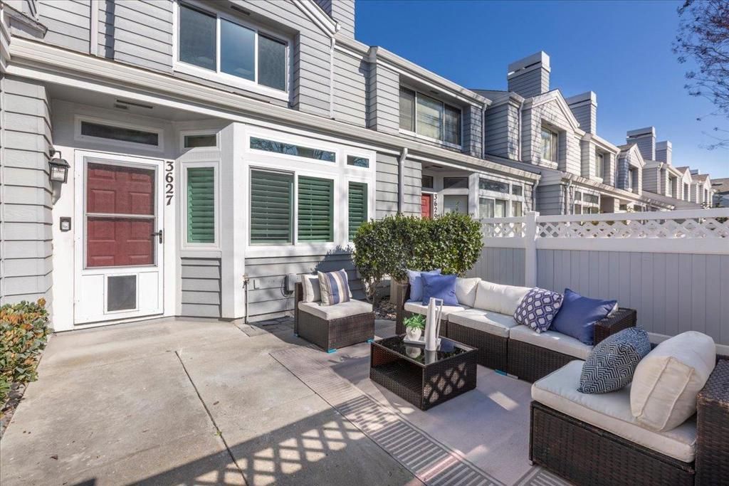 Image 6 of property listing at 3627 Cabernet Vineyards Circle, San Jose, CA 95117