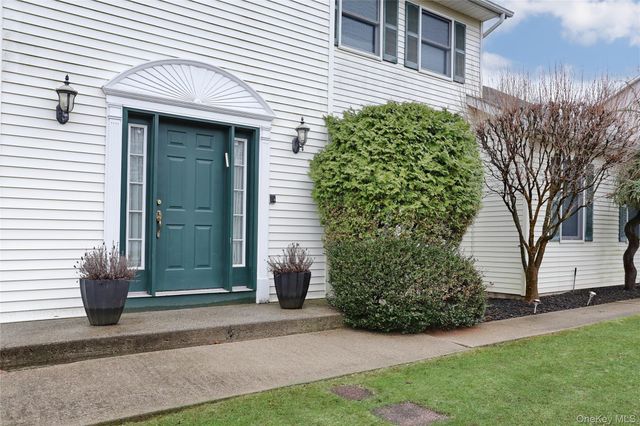 11 Mariner Way, Monsey, NY 10952