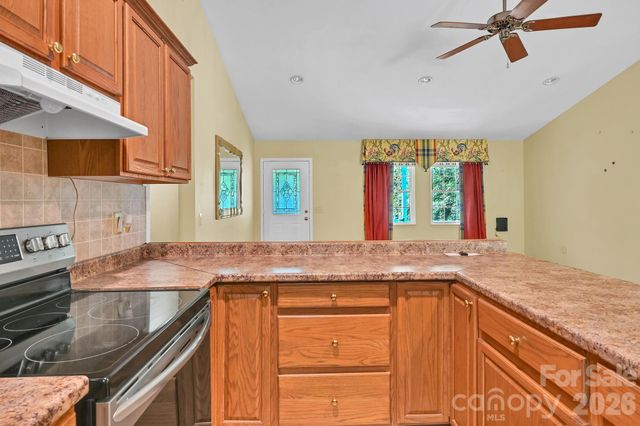 553 Morgan Branch Road, Marshall, NC 28753
