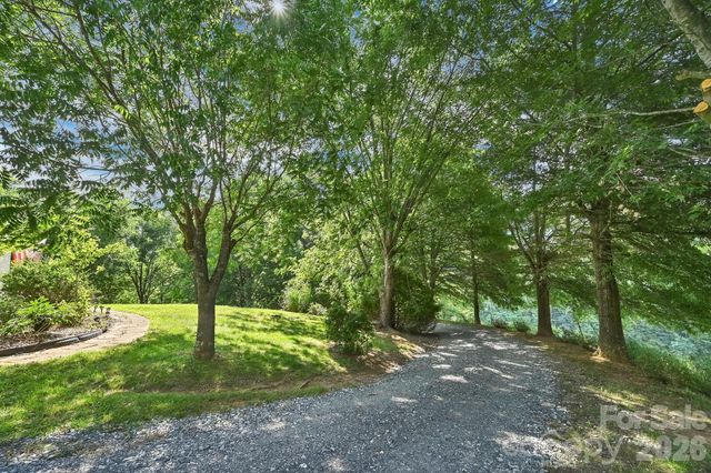 553 Morgan Branch Road, Marshall, NC 28753