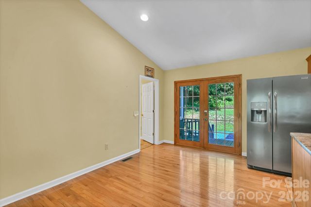 553 Morgan Branch Road, Marshall, NC 28753