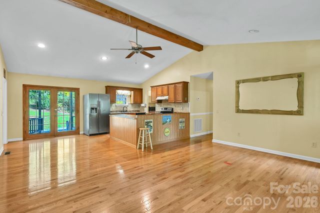 553 Morgan Branch Road, Marshall, NC 28753