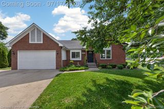 26606 Hales Street, Madison Heights, MI 48071