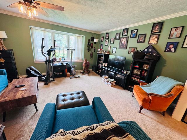 2960 Sycamore Lane, Bremen, IN 46506