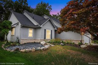 245 Cherry Grove Lane, Commerce Twp, MI 48390