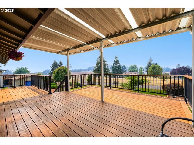 15207 Se ONDO RIVERA Dr, Damascus, OR 97089