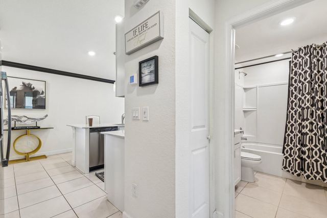 923 Bent Creek Drive, Fort Pierce, FL 34947