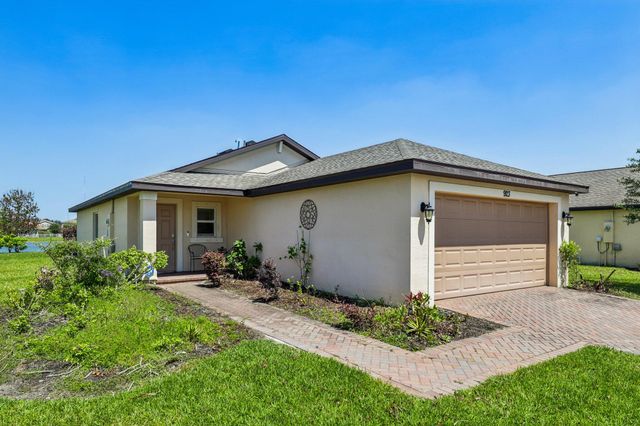 923 Bent Creek Drive, Fort Pierce, FL 34947