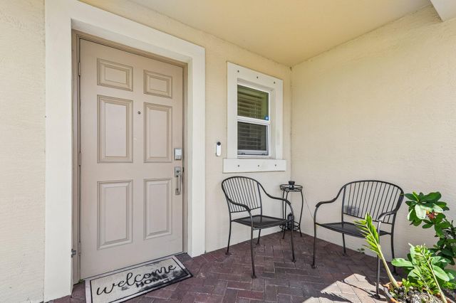 923 Bent Creek Drive, Fort Pierce, FL 34947