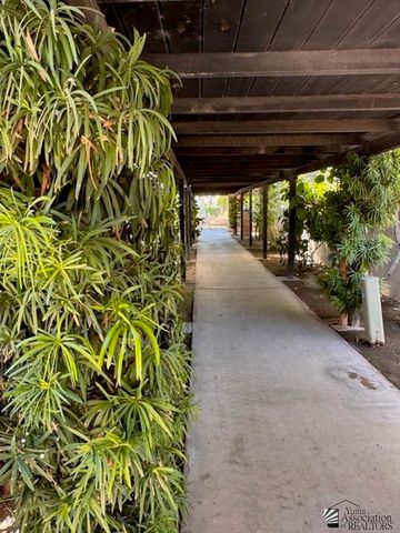 2900 S Palo Verde Ln, Yuma, AZ 85365