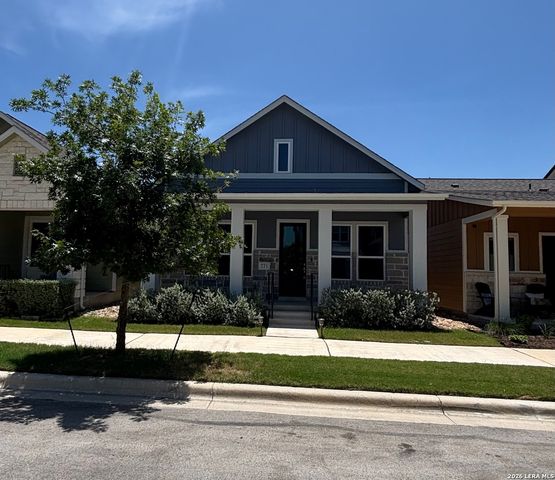 771 N Academy Ave, New Braunfels, TX 78130