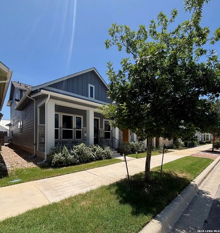 771 N Academy Ave, New Braunfels, TX 78130