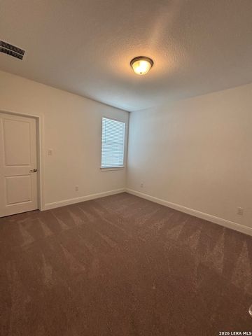 771 N Academy Ave, New Braunfels, TX 78130