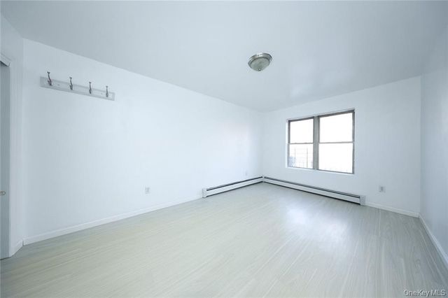 517 Milford Street, Brooklyn, NY 11208