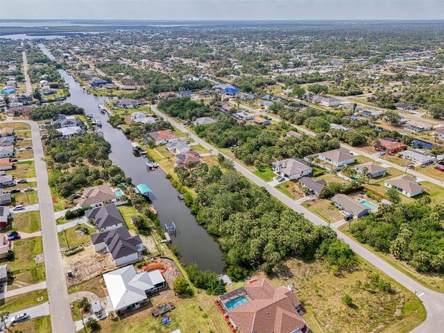 18706 FORT SMITH CIRCLE, Port Charlotte, FL 33948