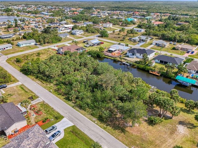 18706 FORT SMITH CIRCLE, Port Charlotte, FL 33948