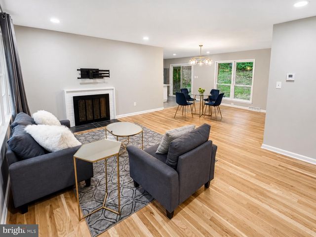 3506 BEVERLY DR, Annandale, VA 22003