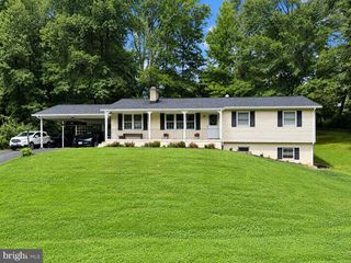 3506 BEVERLY DR, Annandale, VA 22003