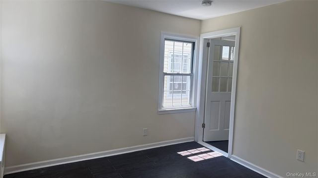 89-28 207th Street 2nd Floor, Queens Village, NY 11427