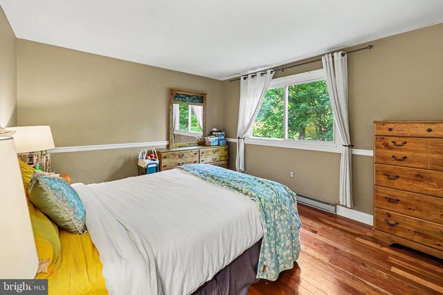 5592 MERCURY CT, Harrisburg, PA 17109