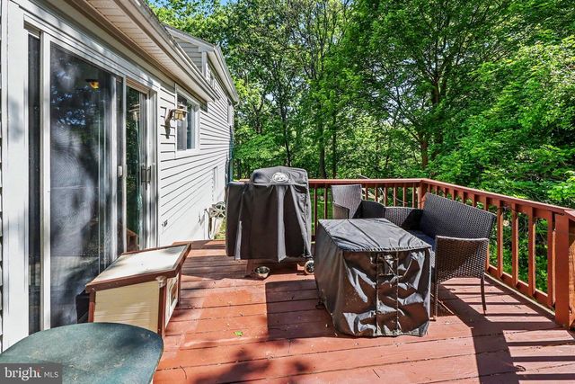 5592 MERCURY CT, Harrisburg, PA 17109