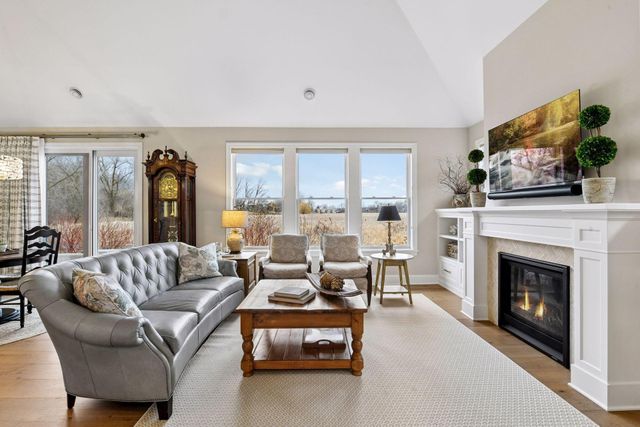 5465 Lost Lake Lane, Mound, MN 55364