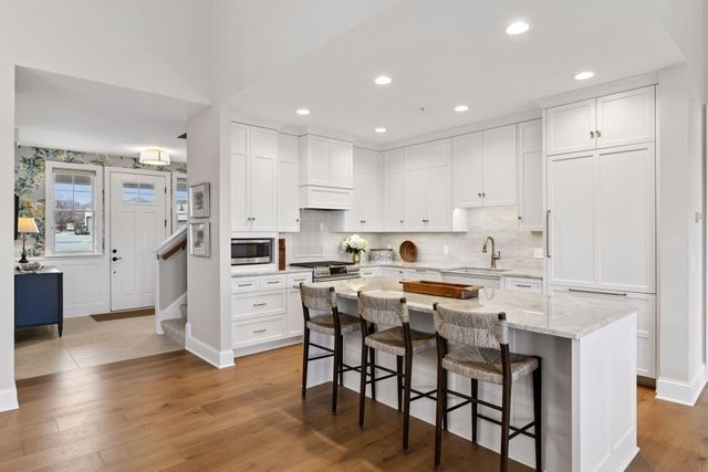 5465 Lost Lake Lane, Mound, MN 55364